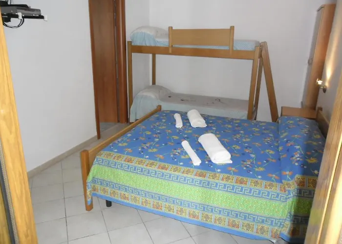 Residenza Romantica מלון דירות טרופאה