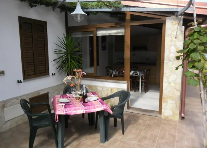 Residenza Romantica מלון דירות טרופאה