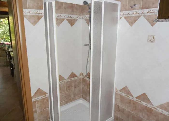 Residenza Romantica 3* טרופאה