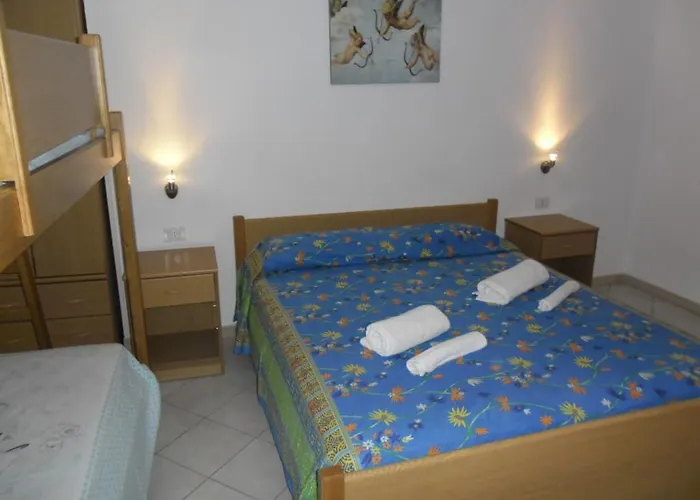 Residenza Romantica מלון דירות טרופאה