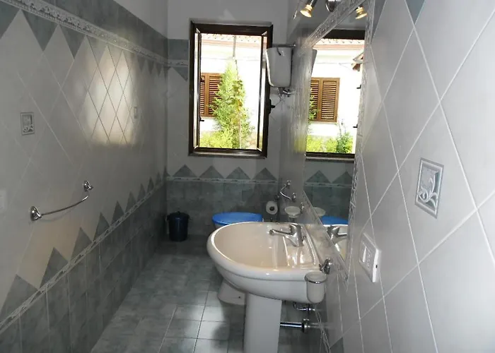 Residenza Romantica מלון דירות טרופאה