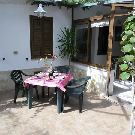 Residenza Romantica Aparthotel 3*